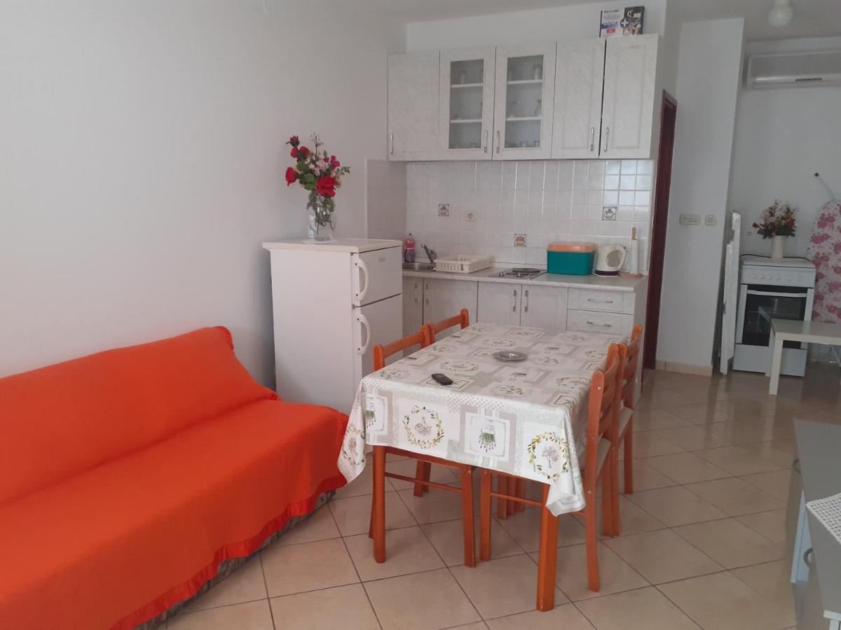 Apartments Slavica Bol Exterior photo