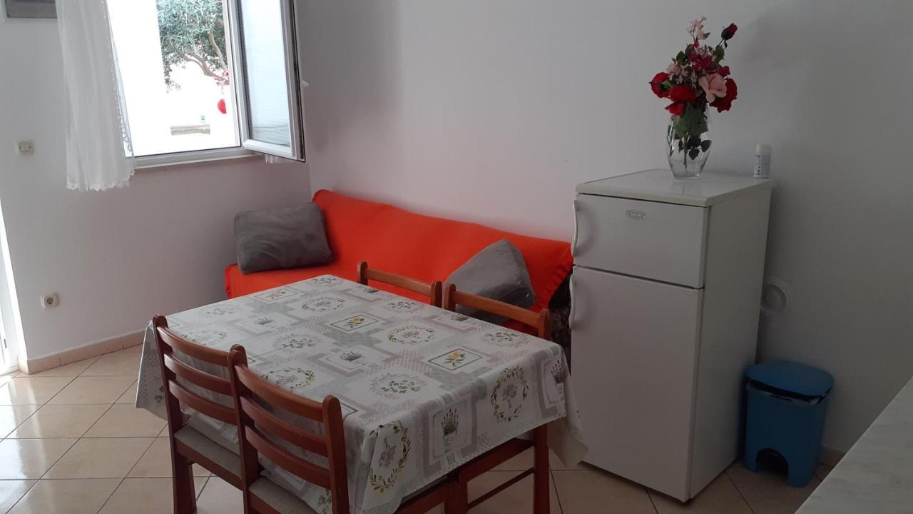 Apartments Slavica Bol Exterior photo
