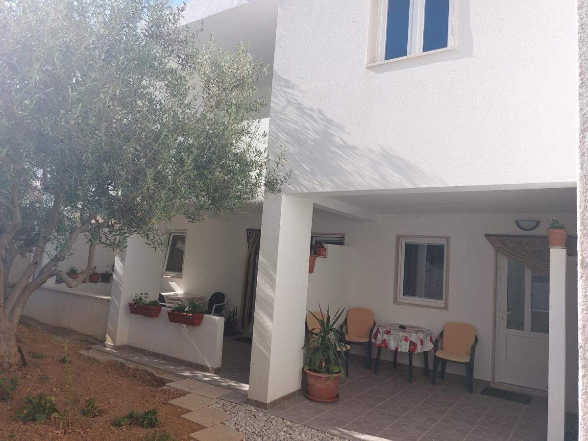 Apartments Slavica Bol Exterior photo